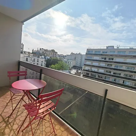 Avec Balcon Et Parking A Alesia Paris