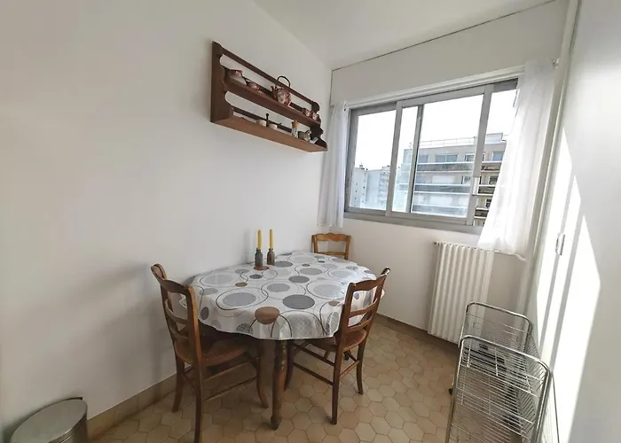 Avec Balcon Et Parking A Alesia Daire *
